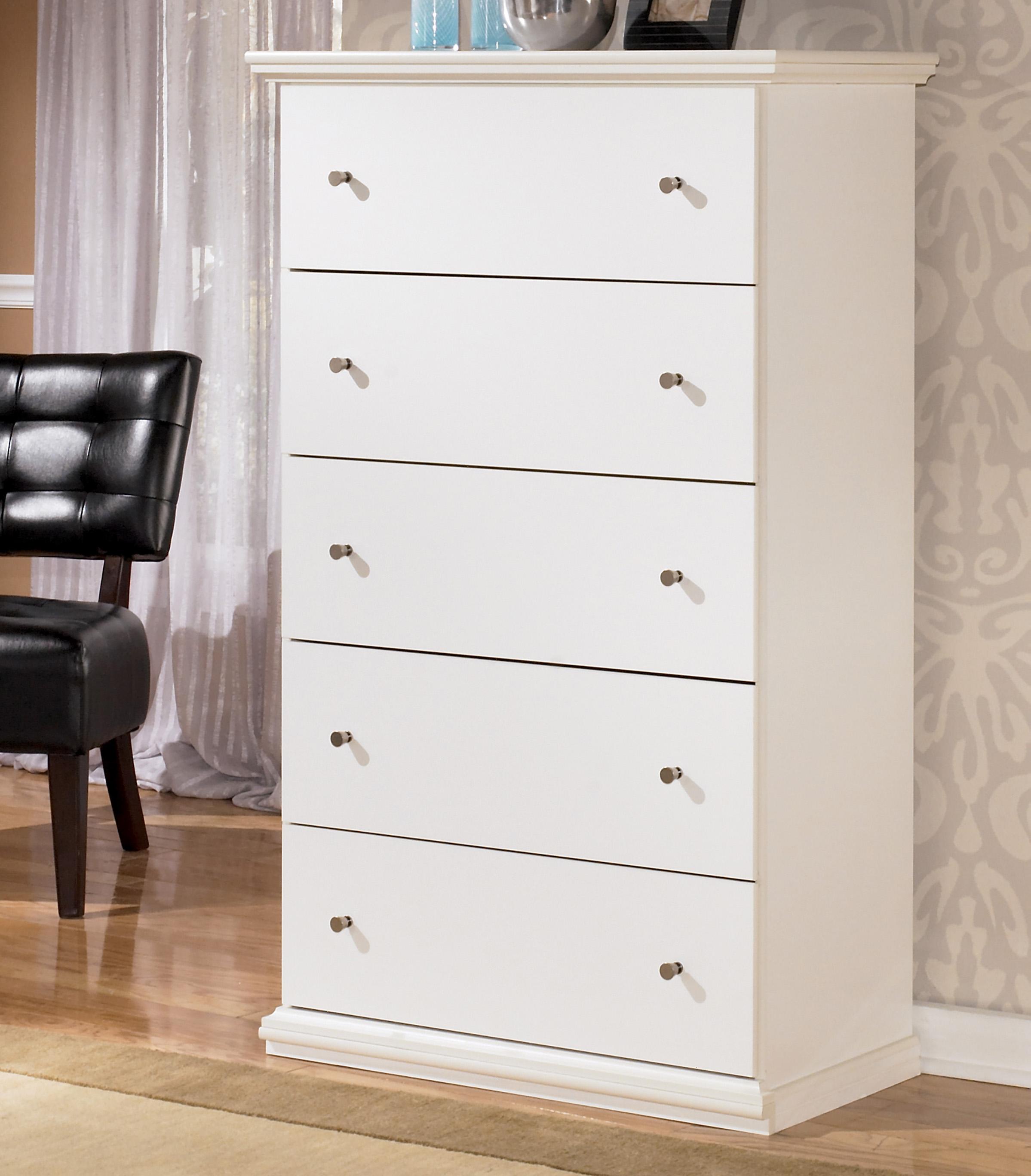 Bostwick shoals shop chest of drawers